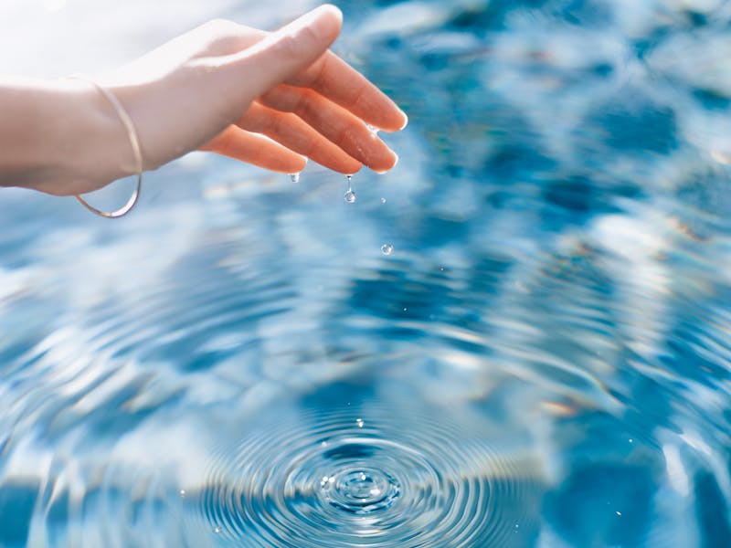 Sky view pool service